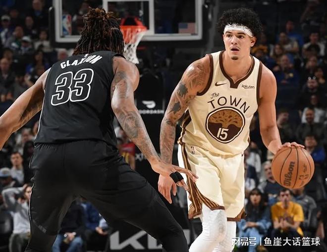 勇士逆转篮网终结8连败 桑托斯31分创生涯新高