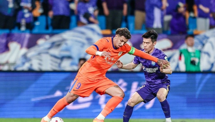 津门虎点球失误遭逆转 降级危机再临